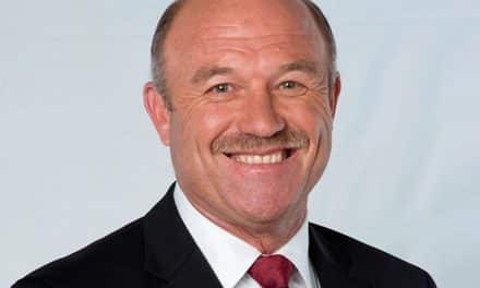 Episode 186: “The King” Wally Lewis and Little Miss Organised on getting your house in order